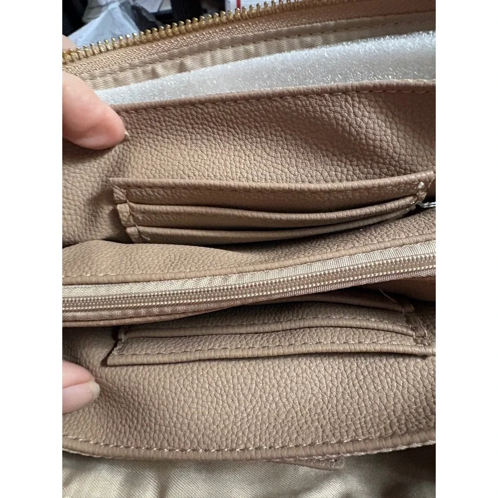 Brentano Nude Pebbled Triple Compartment Clutch Bag NEW‎